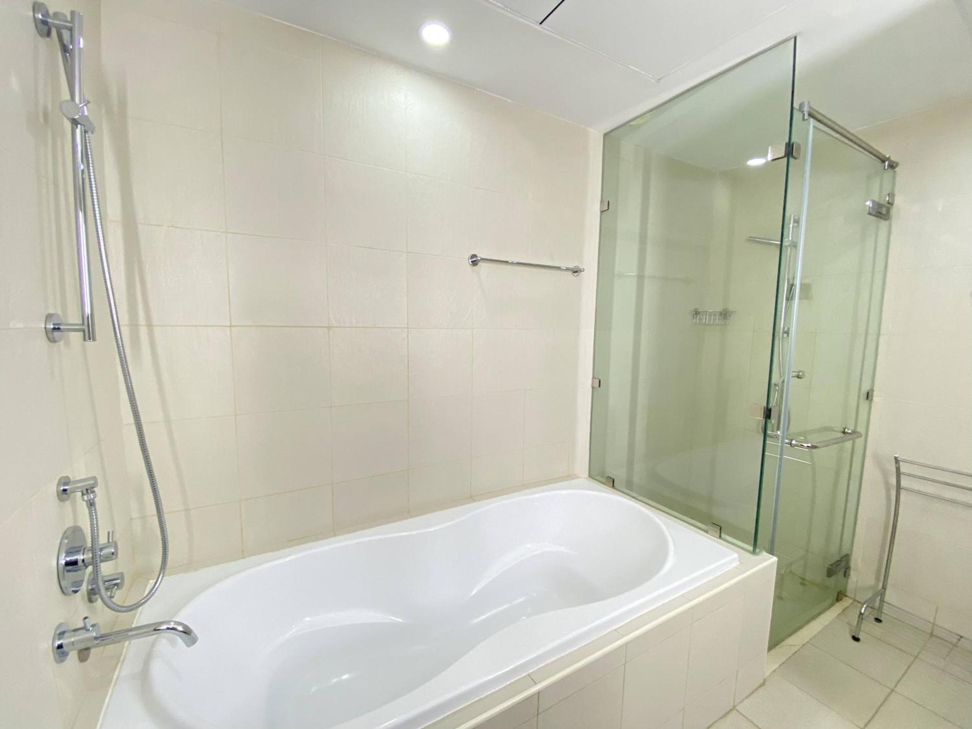 Lux Bnb Standpoint Tower Burj & Fountain Views Dubai Exterior photo